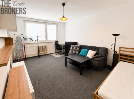 Pronájem bytu, 1+kk, 33 m²