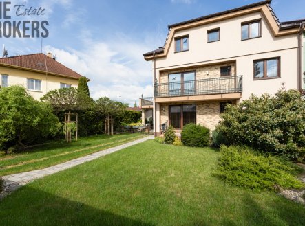 Prodej bytu, 2+kk, 146 m²