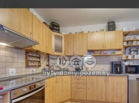 Prodej bytu, 3+1, 90 m²