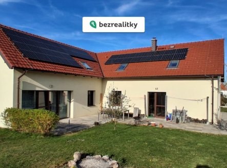 1777474828-uewggijgfq-whatsapp-image-2026-04-29-at-10-06-37 | Prodej - dům/vila, 318 m²