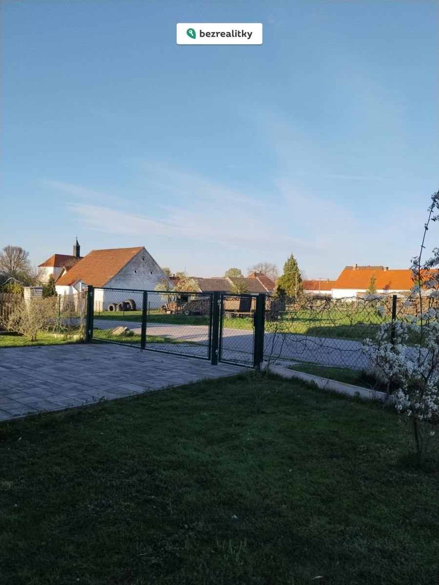 1777971872-ovuzdwmfzx-whatsapp-image-2026-04-22-at-19-19-22