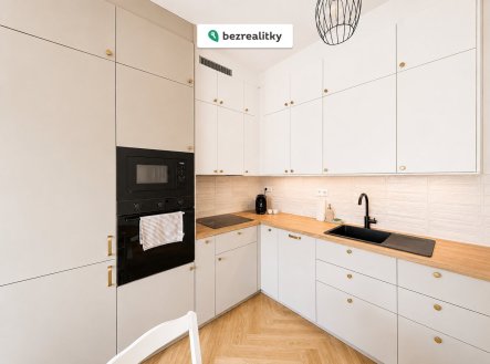 Prodej bytu, 2+kk, 48 m²
