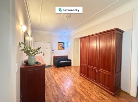 Prodej bytu, 4+1, 194 m²
