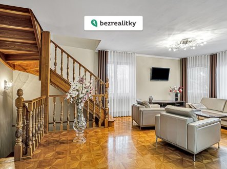 Prodej domu/vily, 285 m²