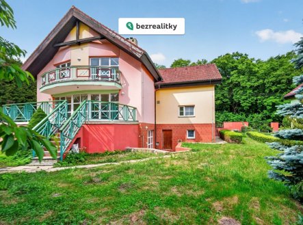 1782811947-ysrcwidmpp-ze-zahr-prav-c3-a1-strana | Prodej - dům/vila, 520 m²