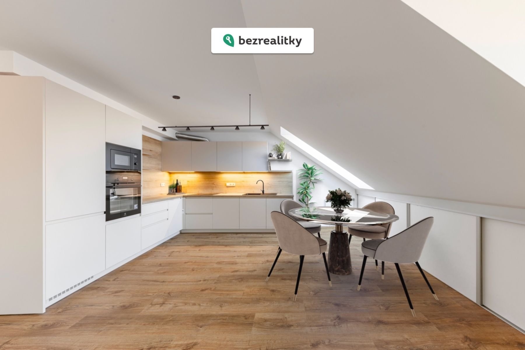 1783501249-ohszcnqbww-05-property-31ae-terezadvorak-brandys-nad-labem-4-11-06-26-11-51