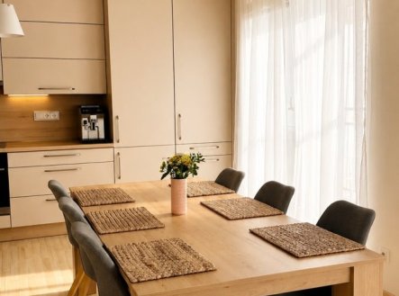 Prodej bytu, 3+kk, 105 m²