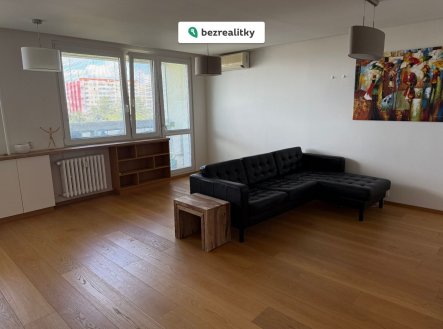 Prodej bytu, 3+kk, 77 m²