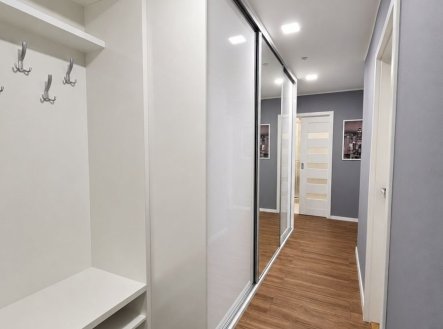 Prodej bytu, 2+1, 56 m²