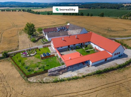 Prodej domu/vily, 926 m²