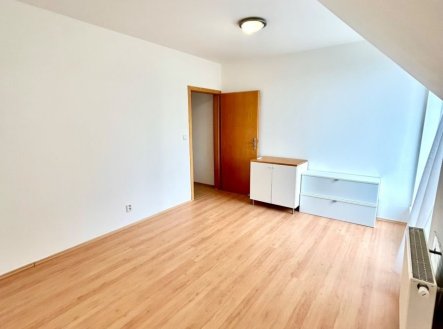 Prodej bytu, 3+kk, 76 m²