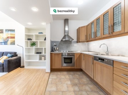 Prodej bytu, 3+kk, 76 m²