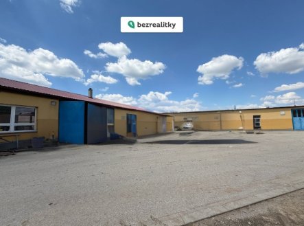 Prodej pozemku pro komerční výstavbu, 7 027 m²