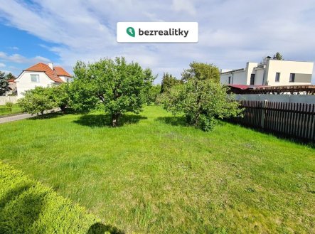 Prodej pozemku pro bydlení, 832 m²