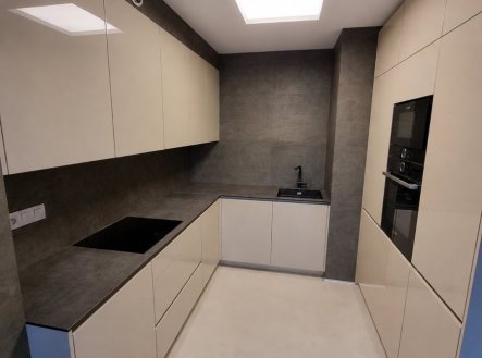 Prodej bytu, 3+kk, 72 m²