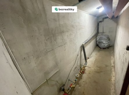 Prodej komerčního objektu, jiný, 7 m²