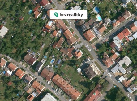 Prodej pozemku pro bydlení, 1 000 m²