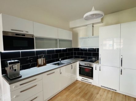 Prodej bytu, 2+kk, 61 m²