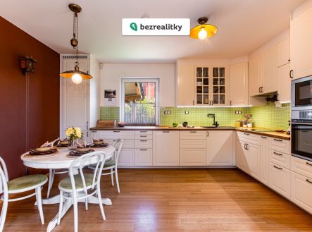Prodej domu/vily, 178 m²