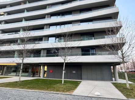 Prodej komerčního objektu, jiný, 58 m²