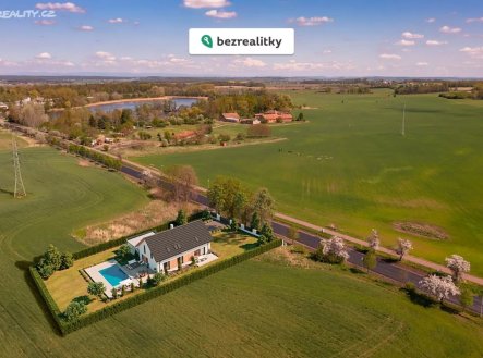 Prodej pozemku pro bydlení, 1 679 m²