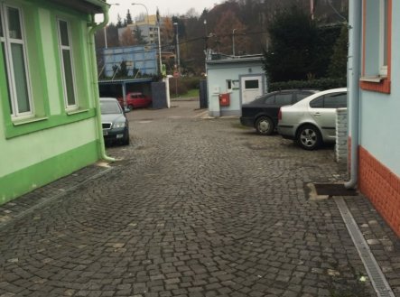 Prodej pozemku pro komerční výstavbu, 1 348 m²
