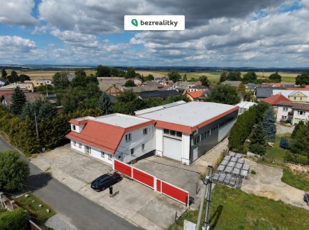 Prodej komerčního objektu, jiný, 996 m²