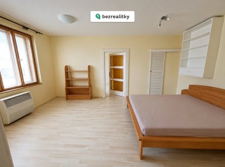 Prodej bytu, 2+1, 64 m²