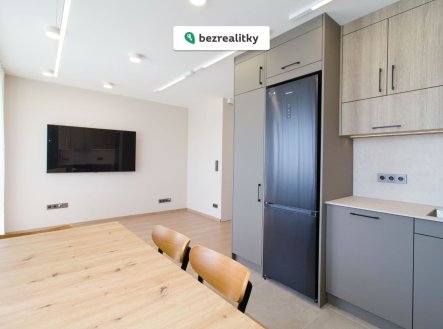 Prodej bytu, 3+kk, 63 m²
