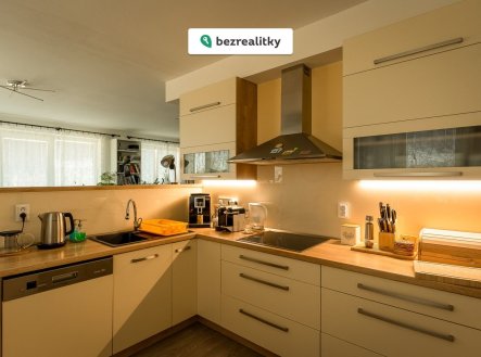 Prodej bytu, 3+kk, 97 m²