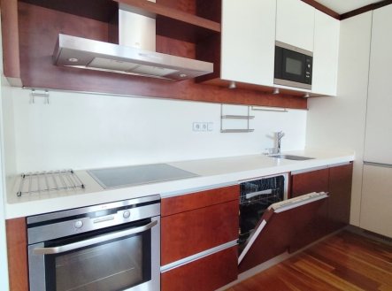Prodej bytu, 3+kk, 94 m²