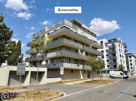 Prodej bytu, 3+kk, 80 m²