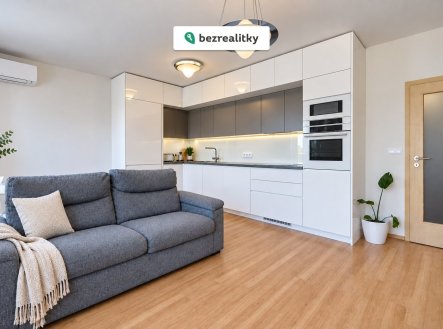 Prodej bytu, 3+kk, 71 m²