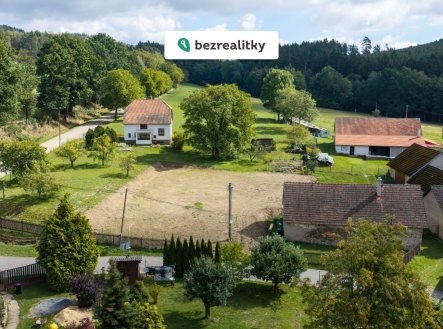 Prodej pozemku pro bydlení, 1 052 m²