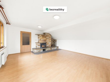 Prodej bytu, 1+1, 58 m²
