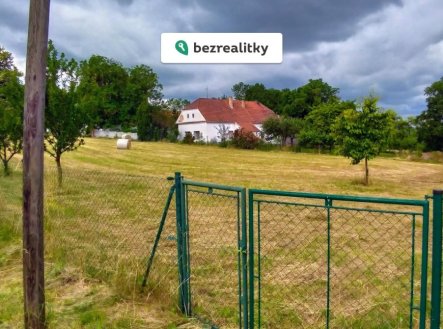 Prodej pozemku pro bydlení, 2 942 m²
