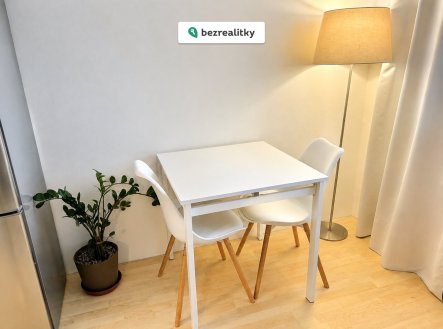 Prodej bytu, 1+kk, 43 m²