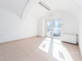 Prodej - obchodní prostor, 81 m²