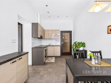 Prodej bytu, 2+1, 75 m²