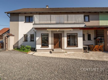 . | Prodej - dům/vila, 236 m²