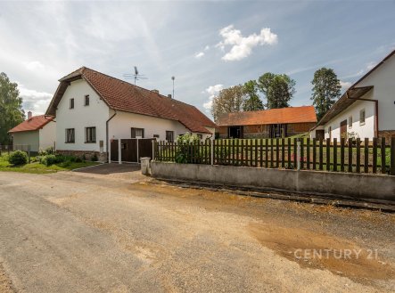 Prodej zemědělského objektu, 2 415 m²