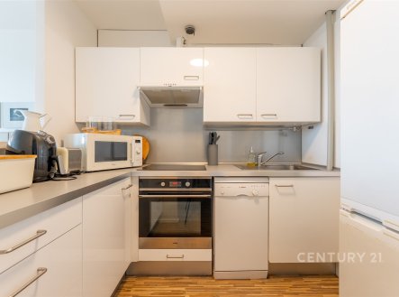 Pronájem bytu, 2+kk, 50 m²