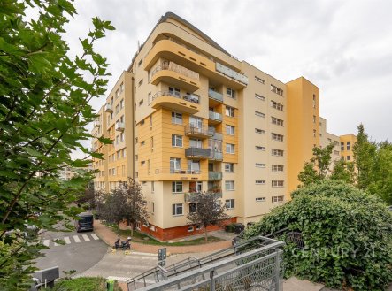 Pronájem bytu, 2+kk, 48 m²