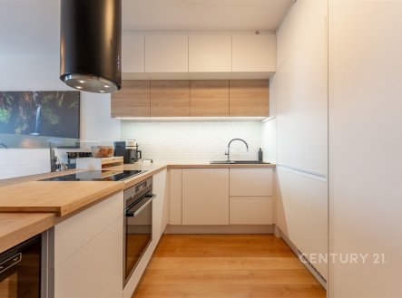 Prodej bytu, 4+kk, 100 m²