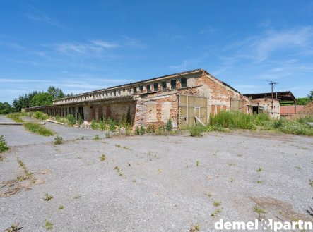 Pronájem zemědělského objektu, 1 400 m²