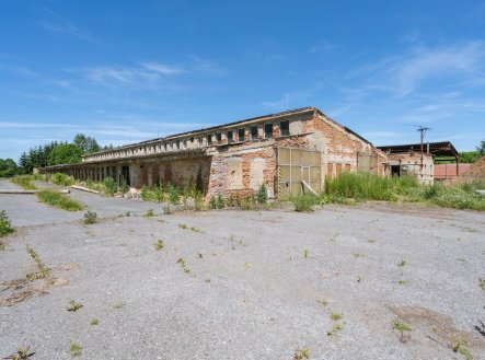 Prodej zemědělského objektu, 1 400 m²