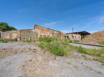 Prodej zemědělského objektu, 1 400 m²