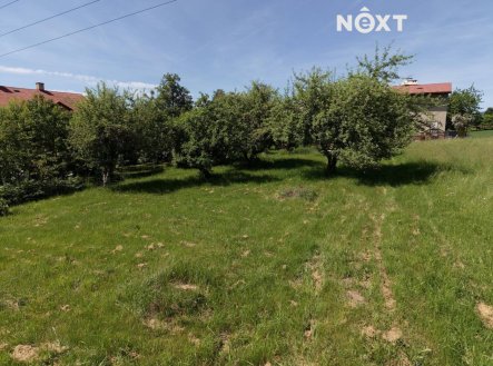 Prodej pozemku pro bydlení, 1 915 m²