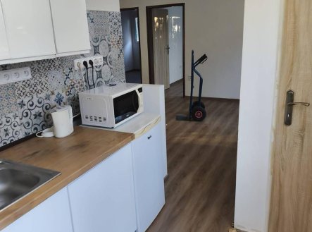 Pronájem bytu, 3+1, 60 m²