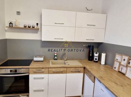 Pronájem bytu, 1+1, 39 m²